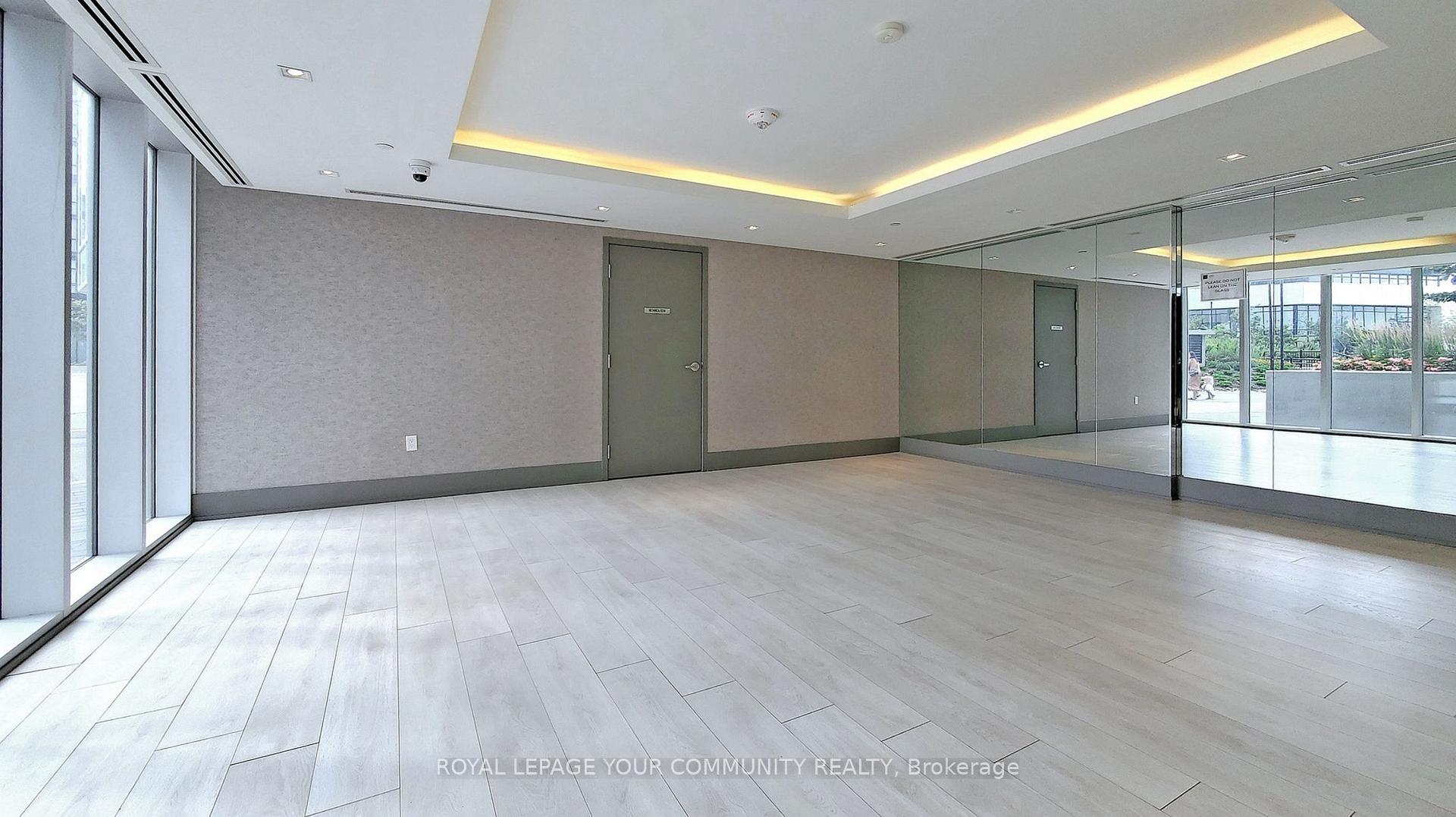 2 Bedrooms Condo at 2916 Highway 7,  Vaughan For sale