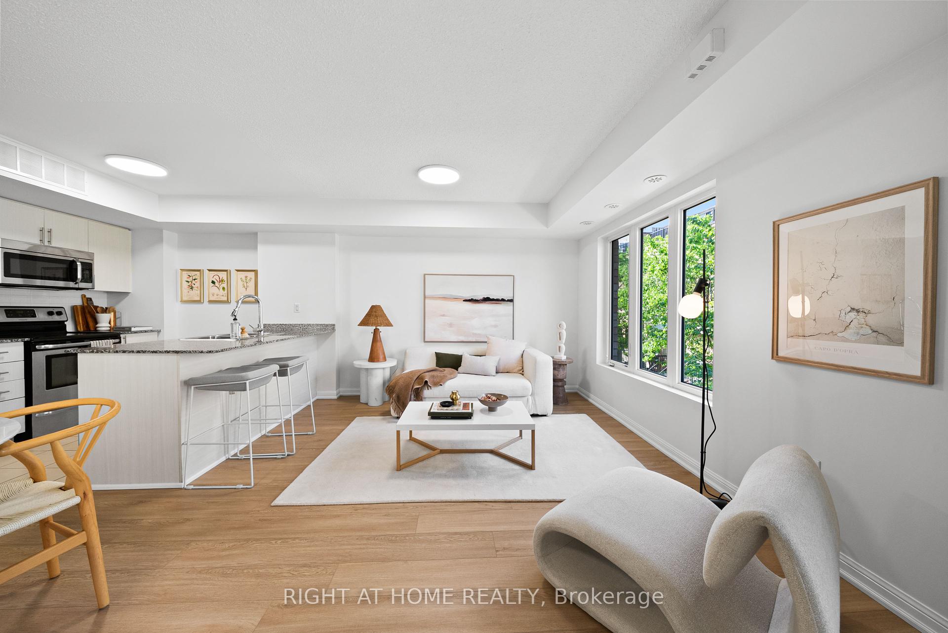 3 Bedrooms Condo at 11 Foundry, Toronto For sale