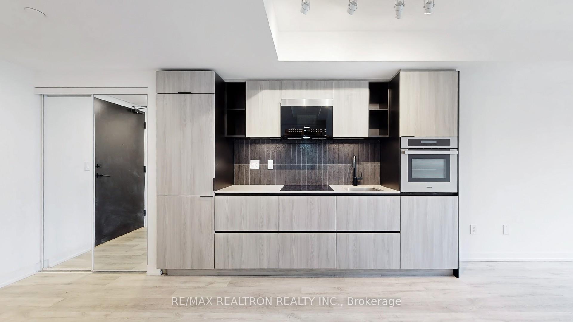 1 Bedroom Condo at 2 Augusta, Toronto For sale
