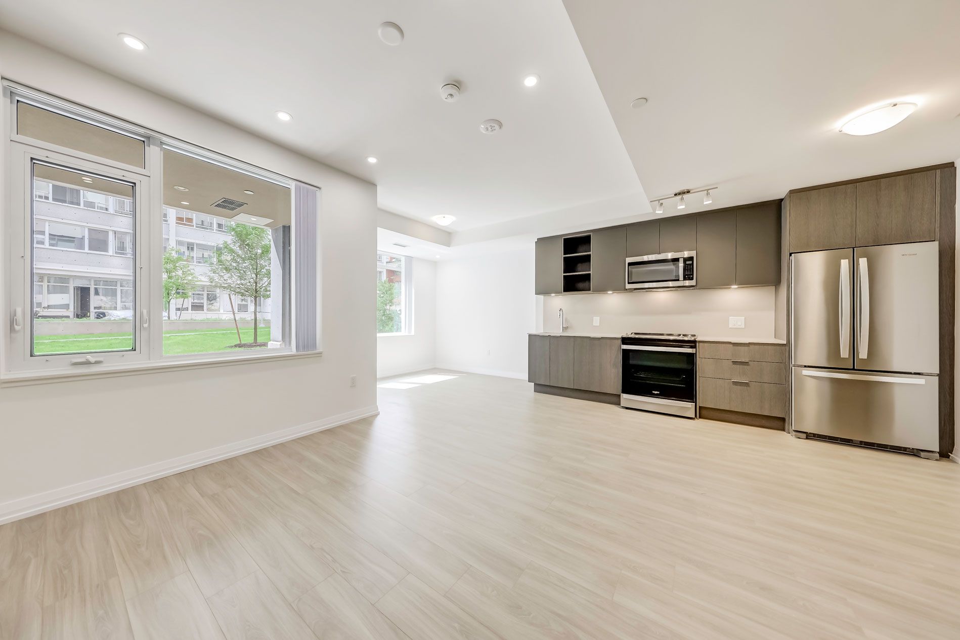 50 Dunfield Avenue TH116