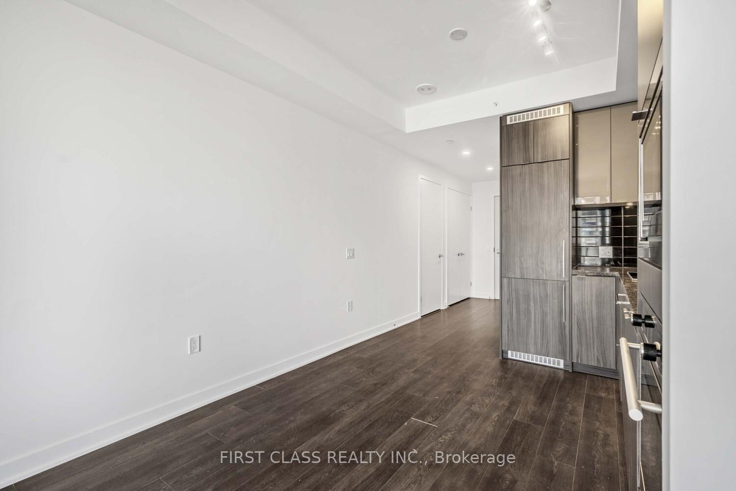 Condo at 115 Blue Jays, Toronto For sale