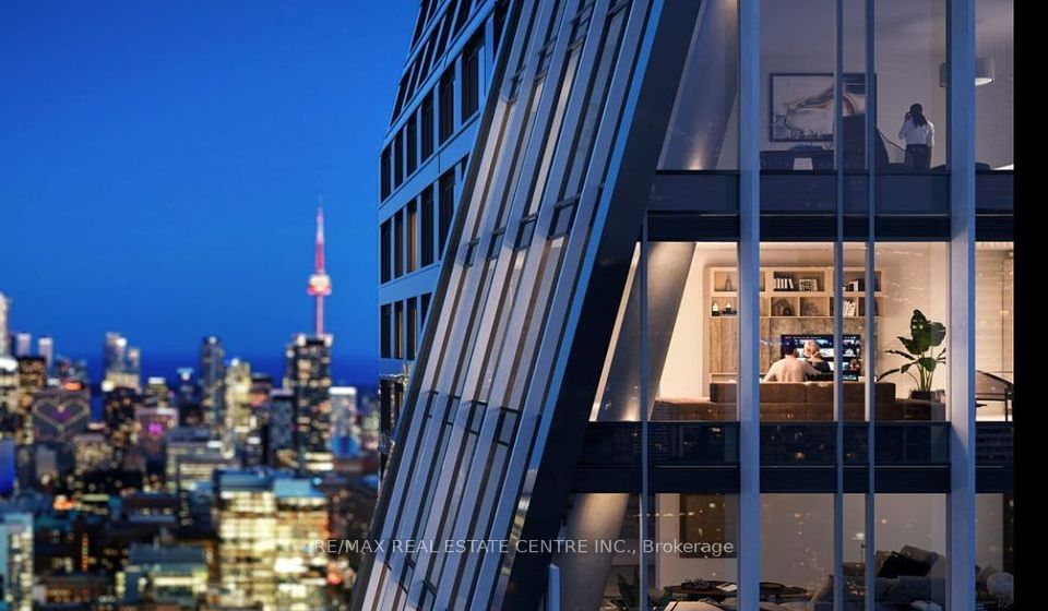 8 Wellesley St W