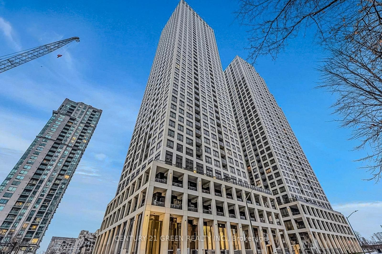 2 Bedrooms Condo at 30 Elm, Mississauga For sale