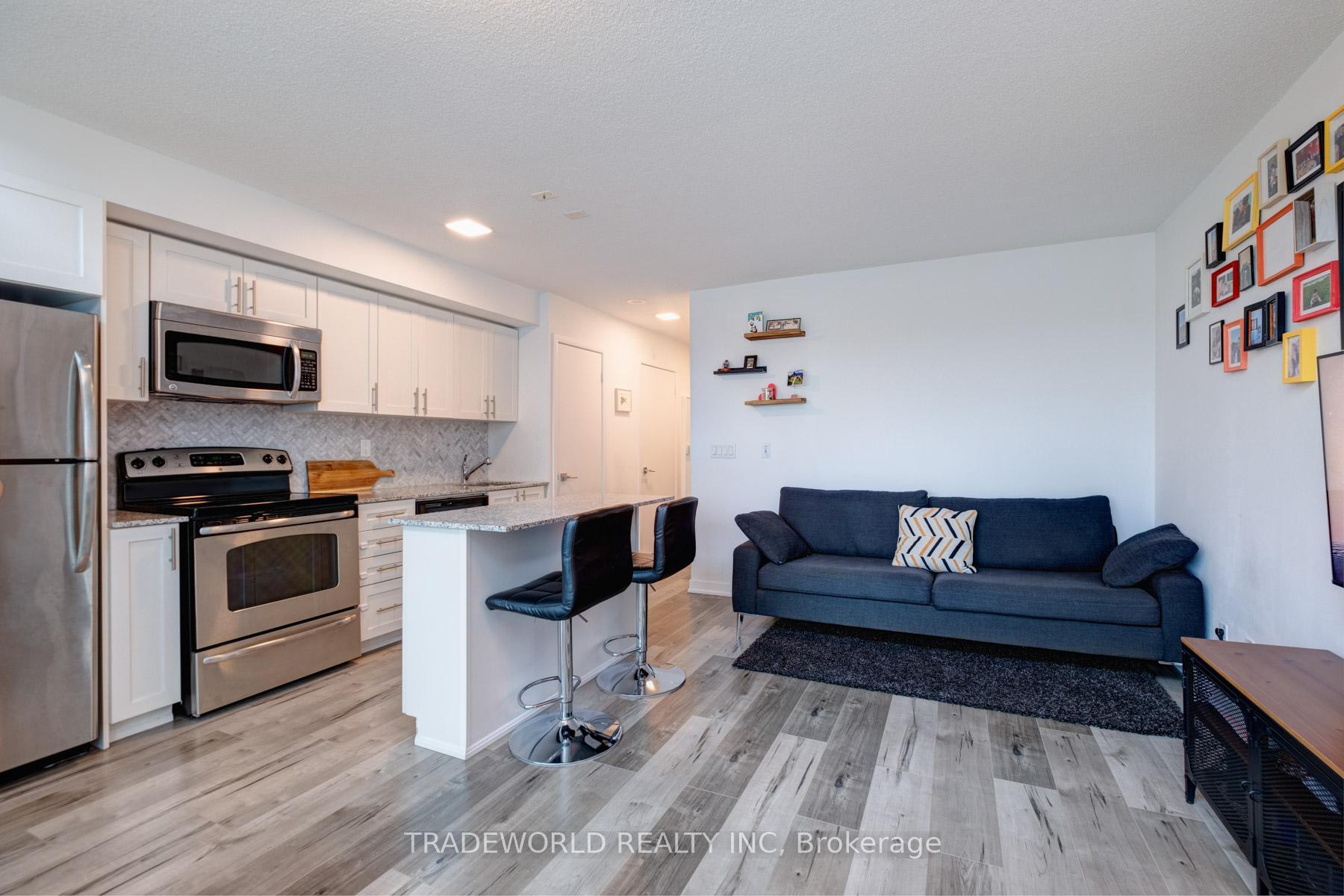 2 Bedrooms Condo at 155 Legion, Toronto For sale