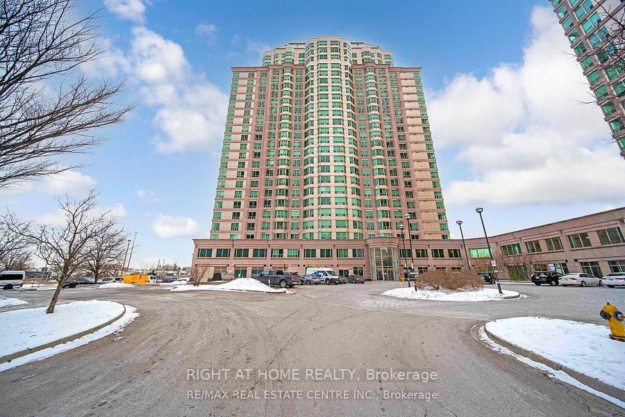 11 Lee Centre