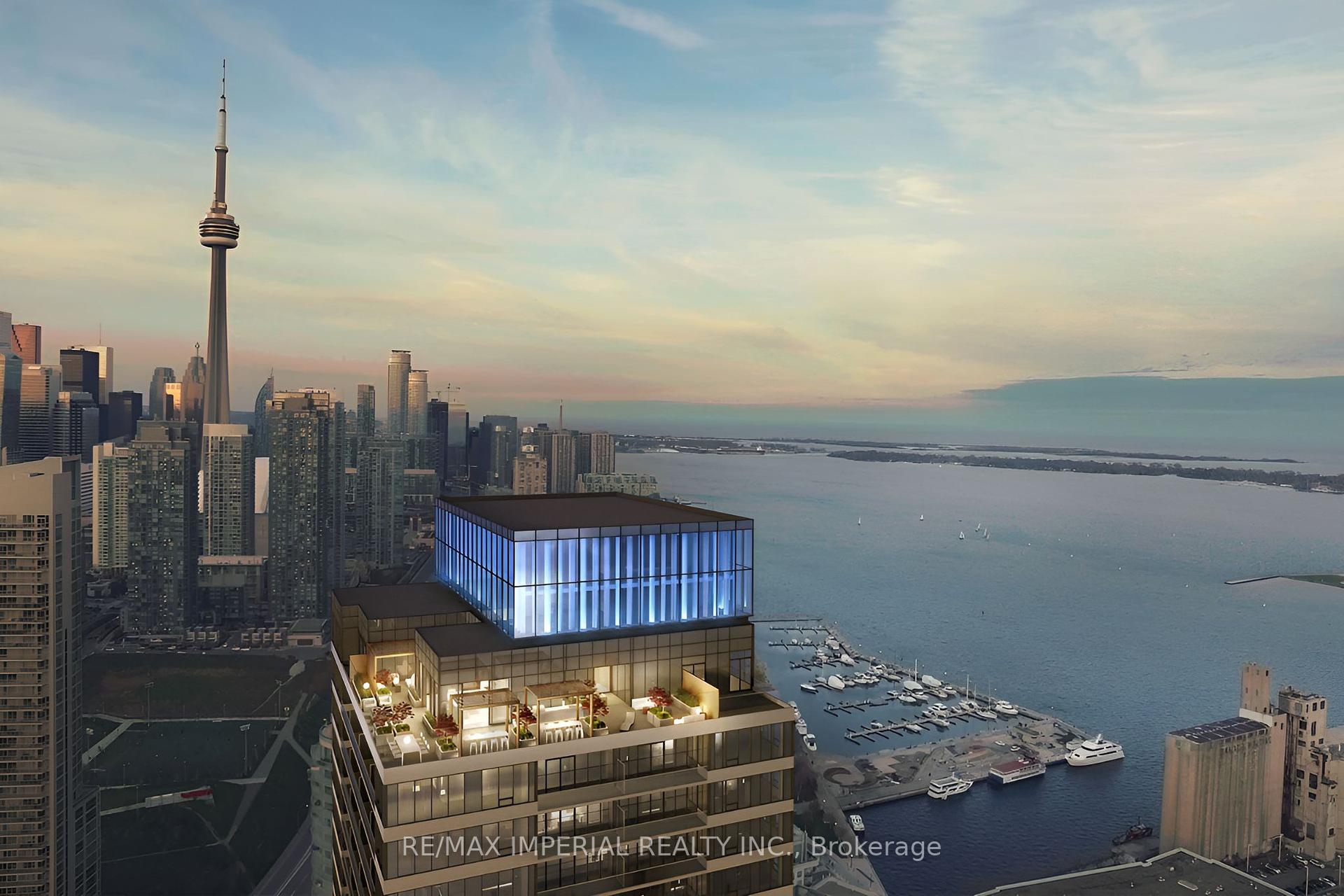 3 Bedrooms Condo at 19 Bathurst,  Toronto For sale
