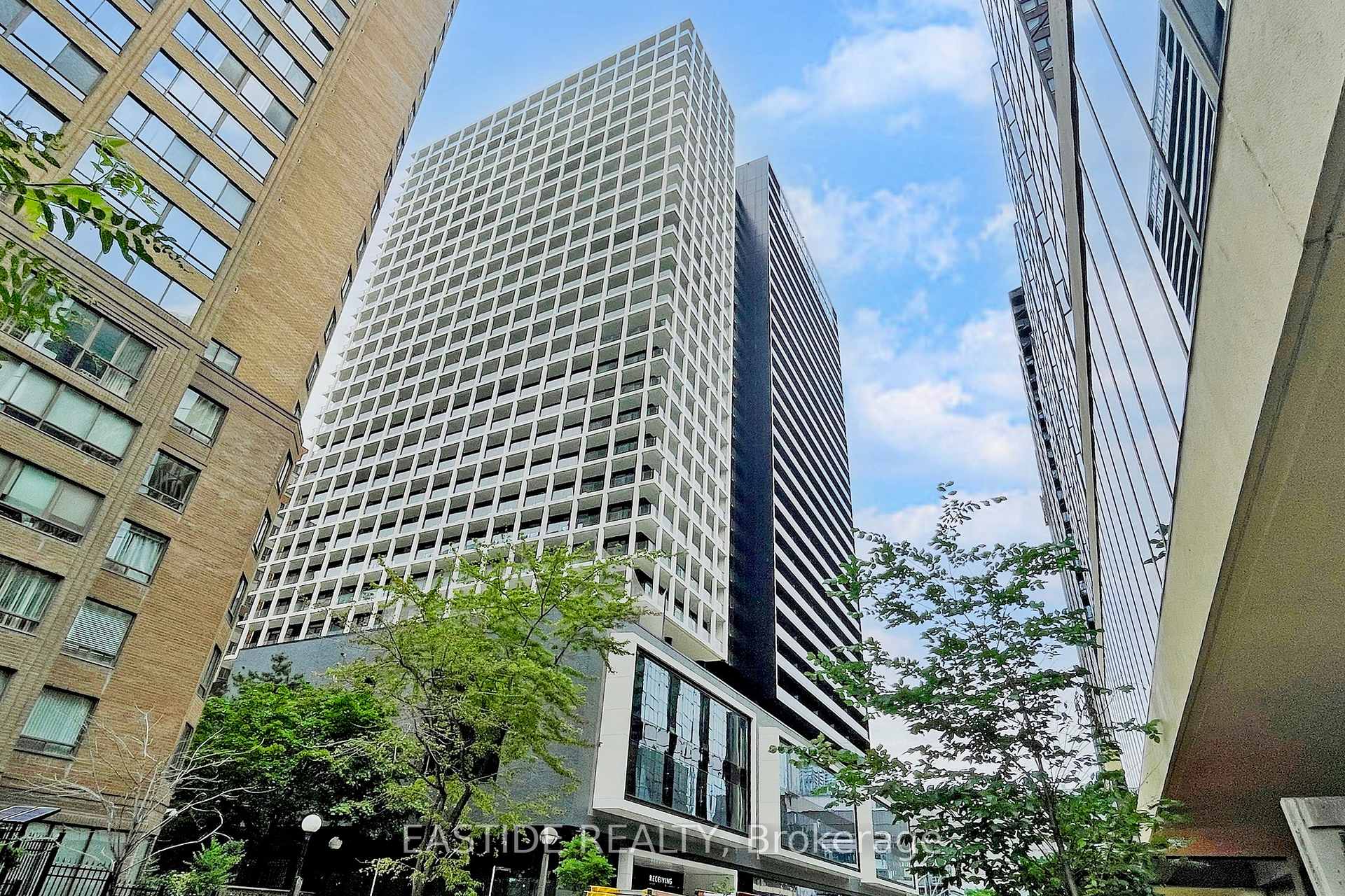 1 Bedroom Condo at 20 Edward, Toronto For sale