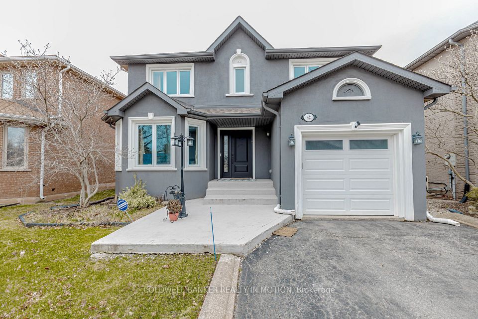 42 River Glen Blvd