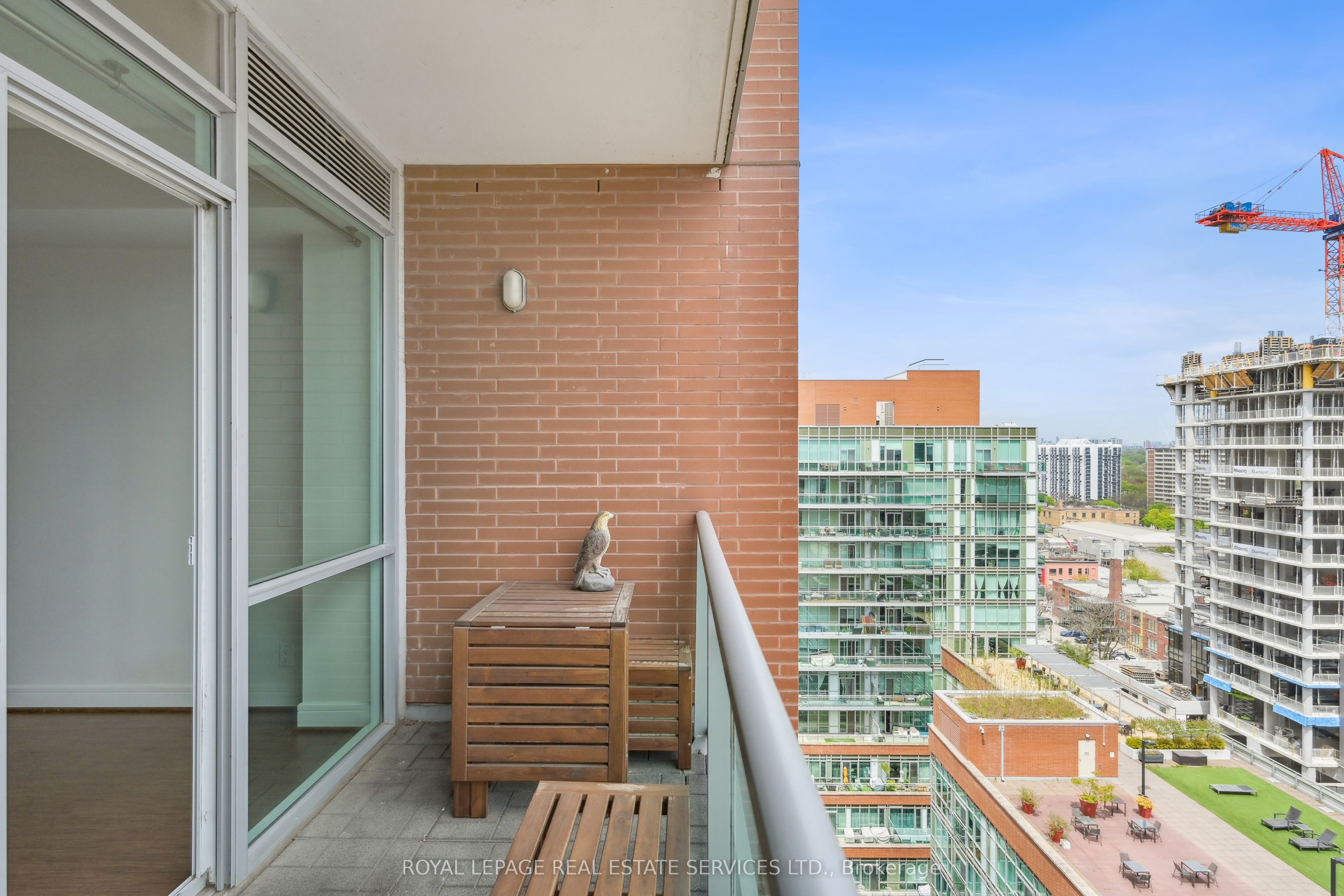 112 George Street, #S1607