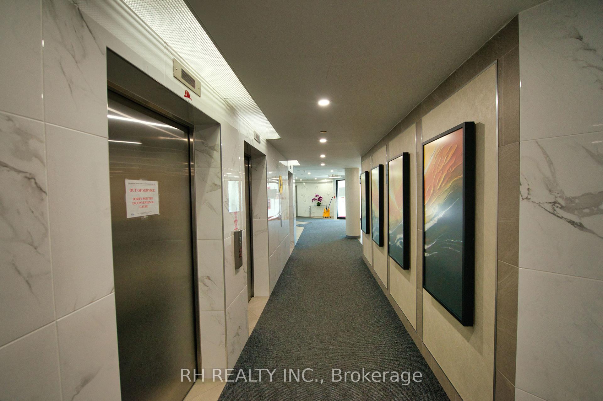 3 Bedrooms Condo at 300 Alton Towers,  Toronto For sale