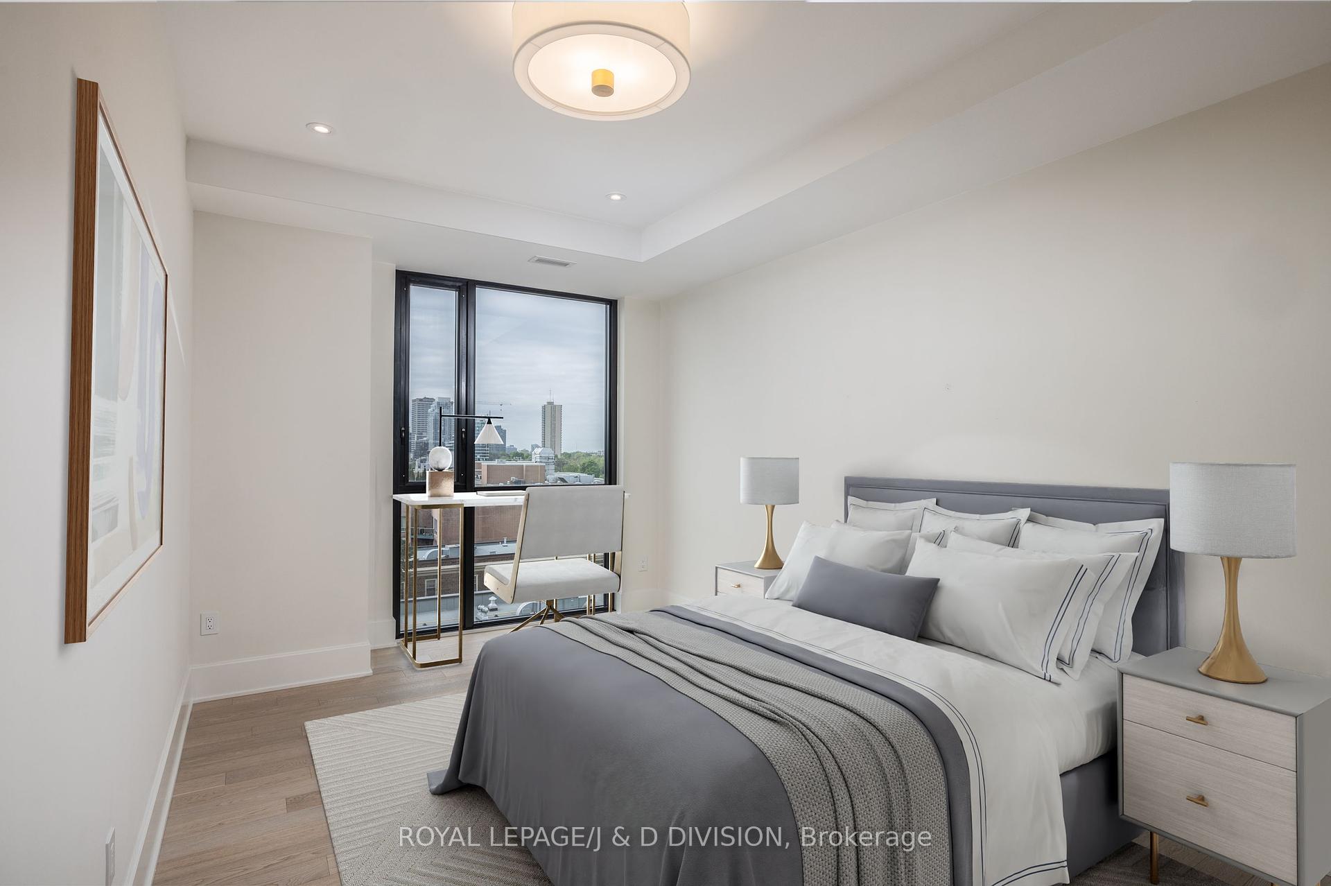 3 Bedrooms Condo at 1 Strathgowan, Toronto For sale