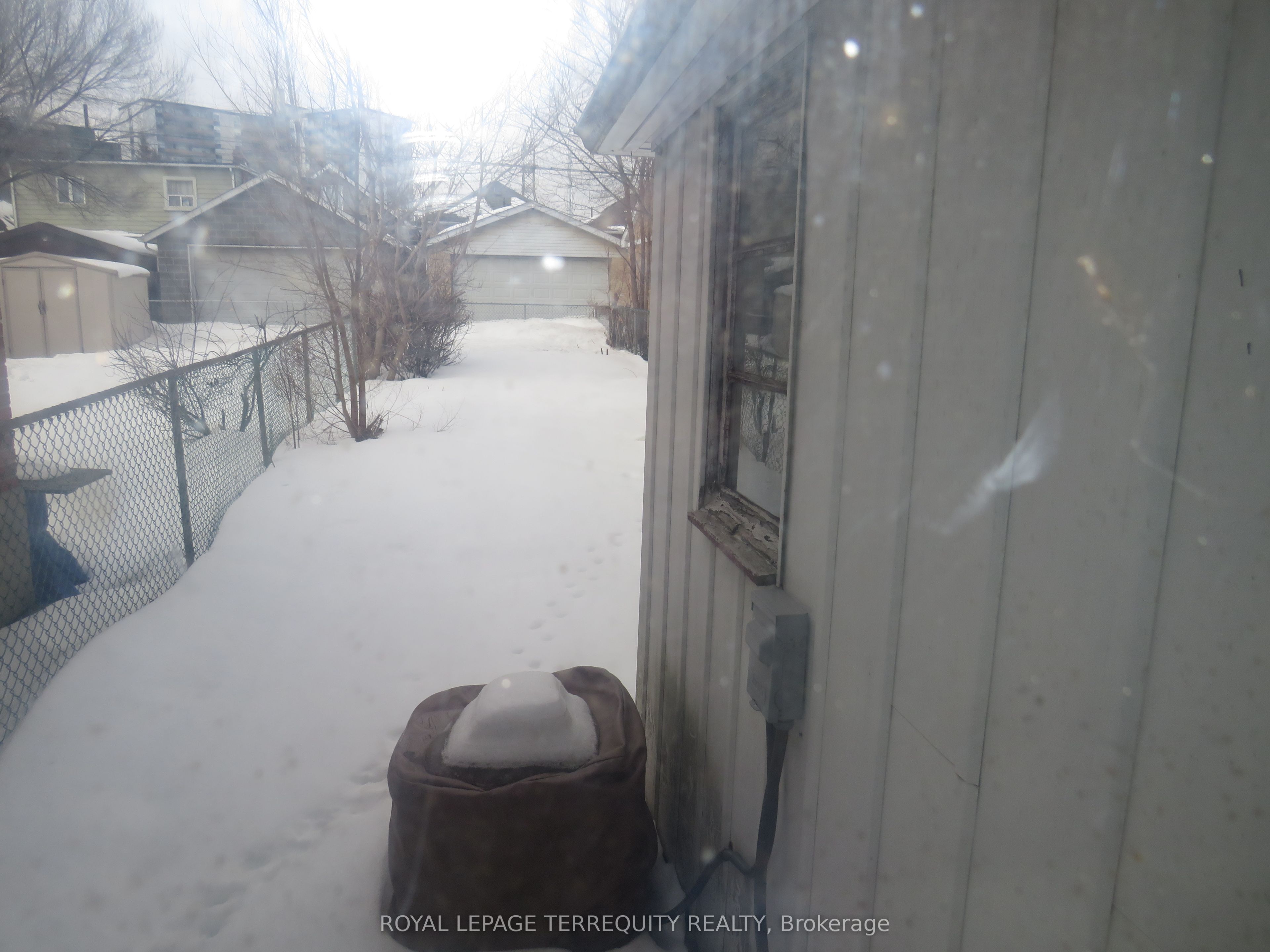 46 Pritchard Avenue, Toronto, ON M6N 1T3