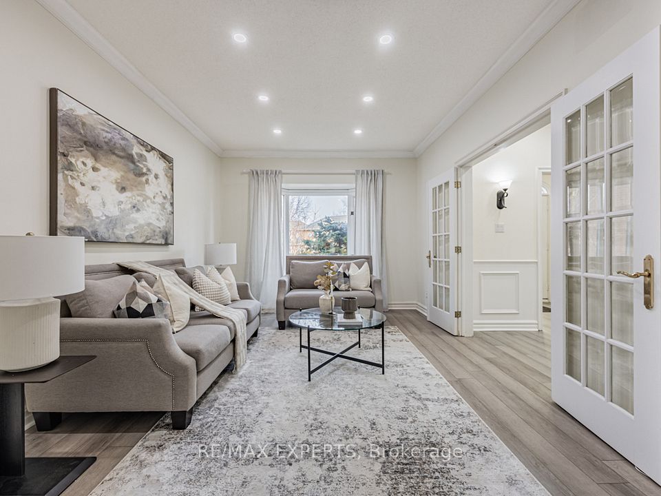 32 Rosebury Lane