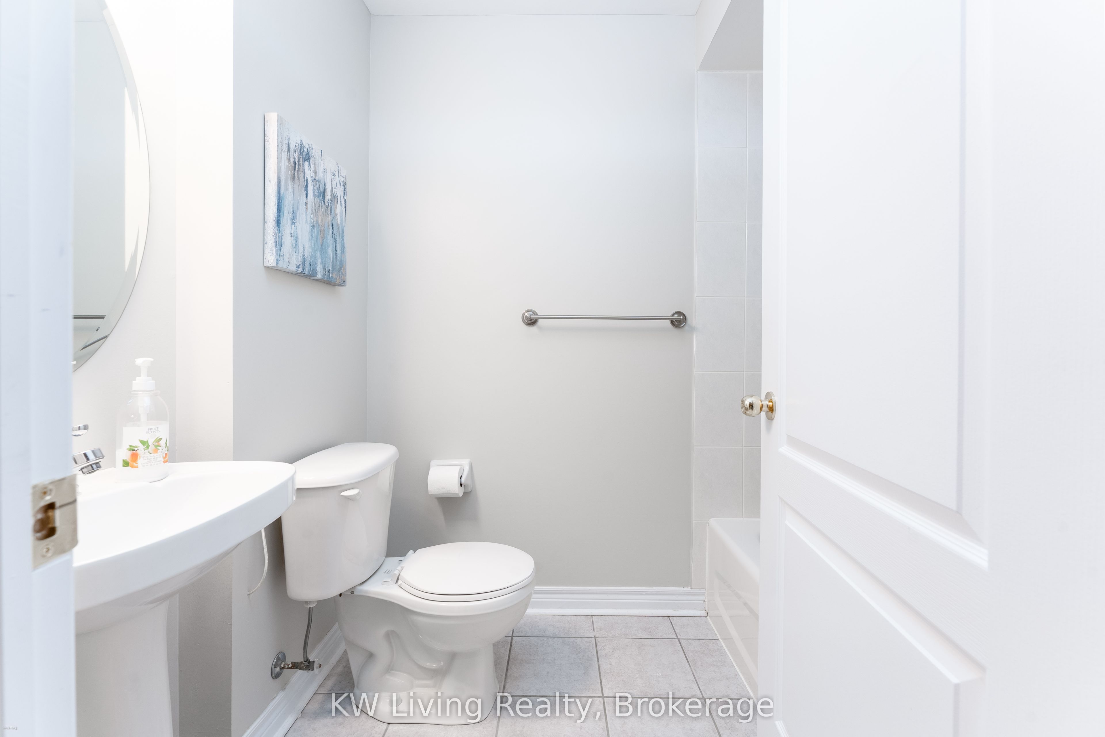 9133 Bayview Avenue, #55