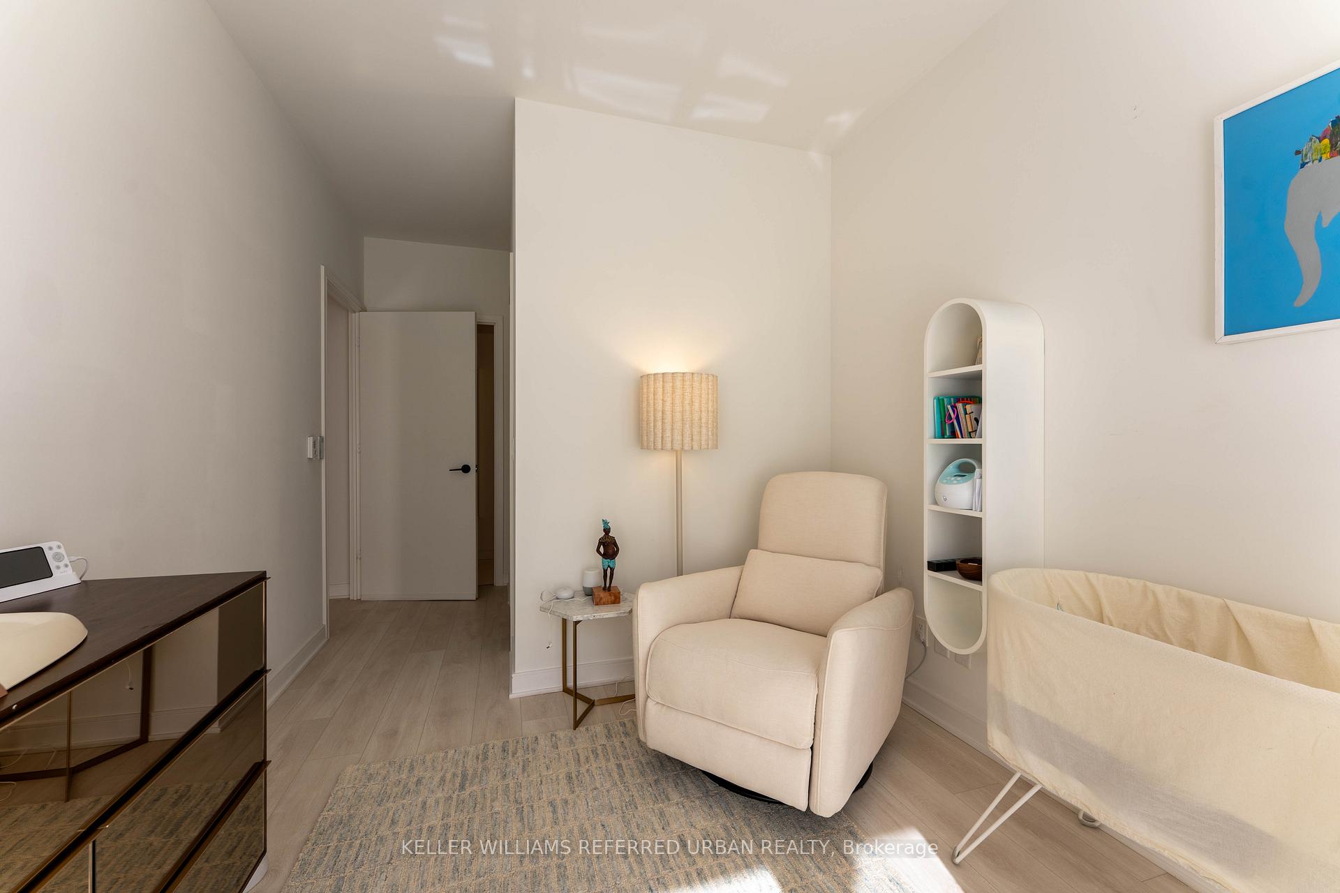 4 Bedrooms Condo at 180 Mill, Toronto For sale