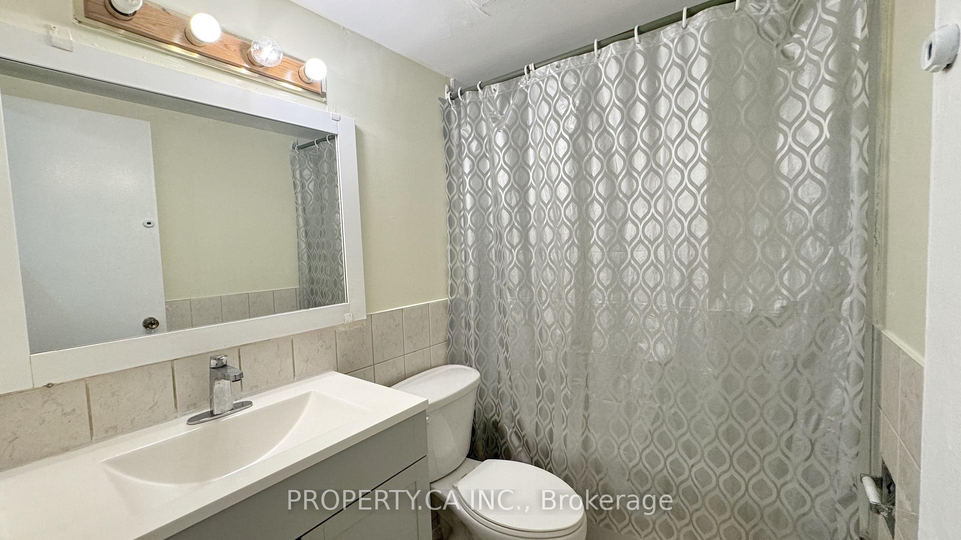 3 Bedrooms Condo at 320 Dixon, Toronto For sale