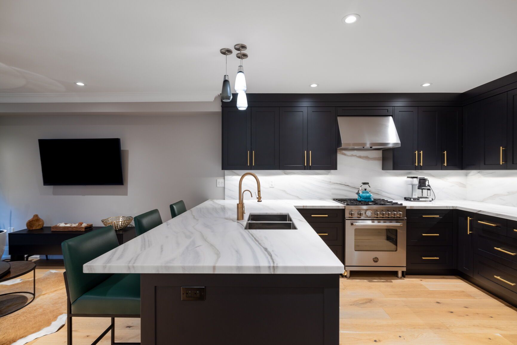 131 Chayna Crescent