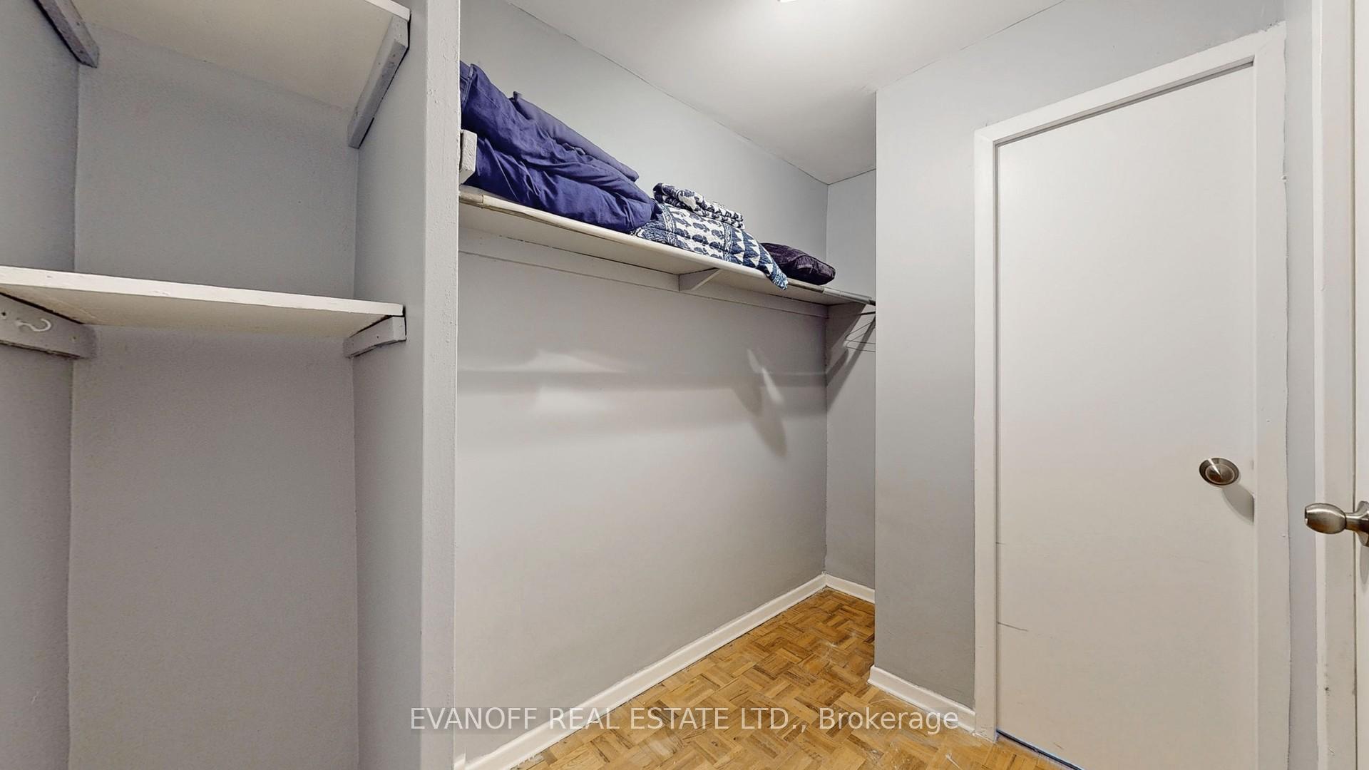 3 Bedrooms Condo at 3311 Kingston, Toronto For sale