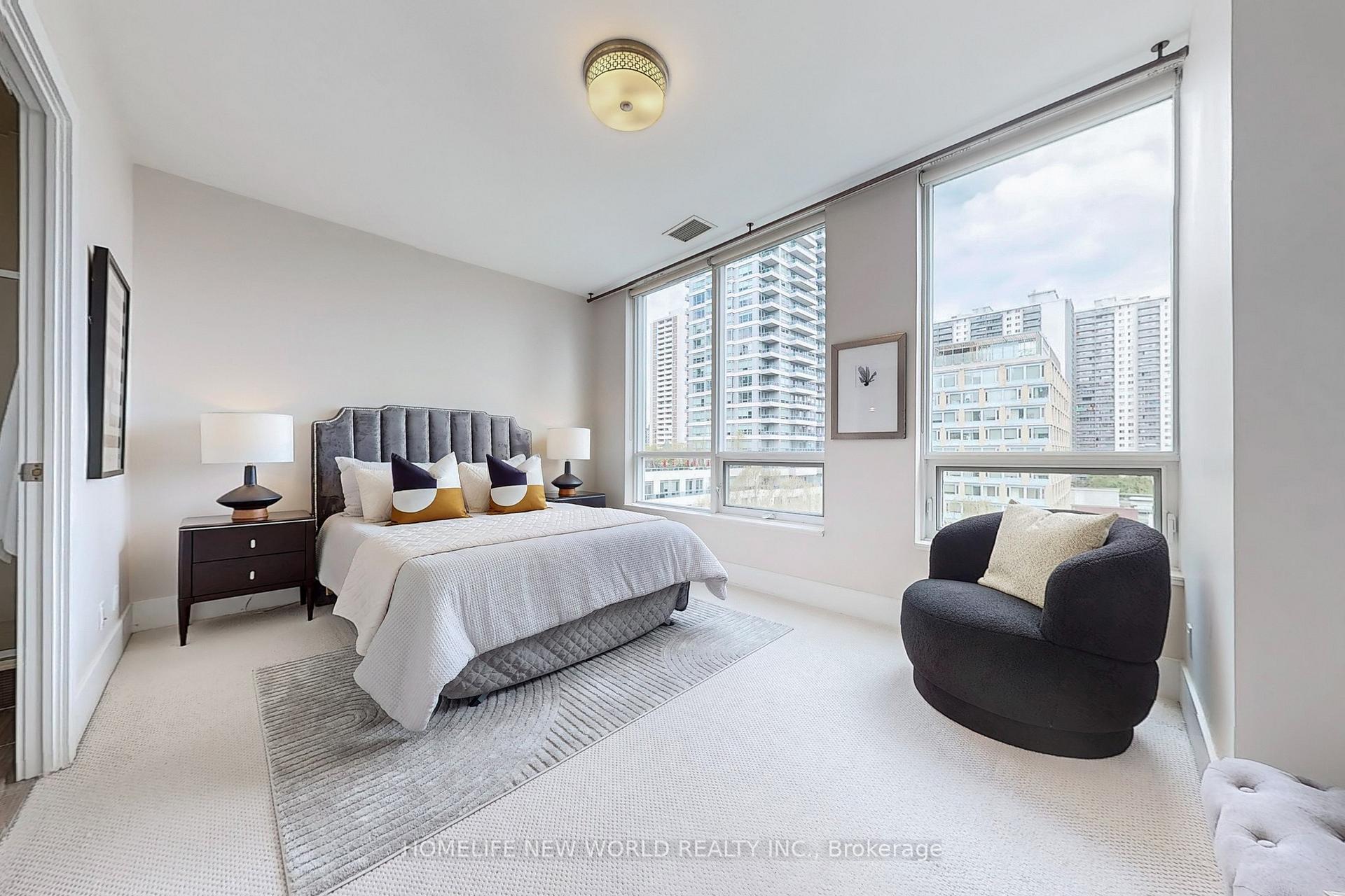 2 Bedrooms Condo at 120 Homewood, Toronto For sale