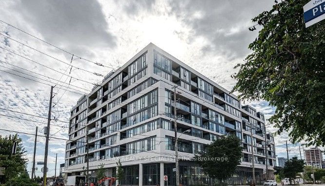 859 The Queensway N/A