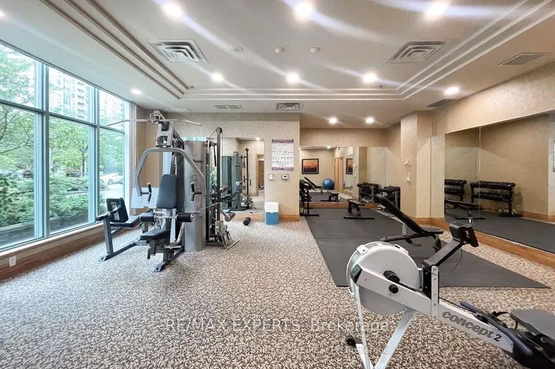 5500 Yonge Street 2409