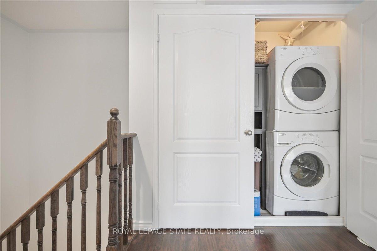 2 Bedrooms Condo at 2450 Post, Oakville For sale