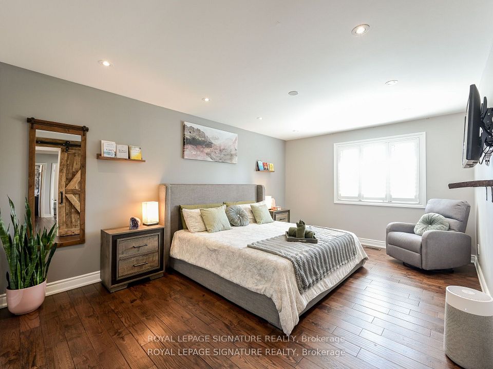281 McGill
