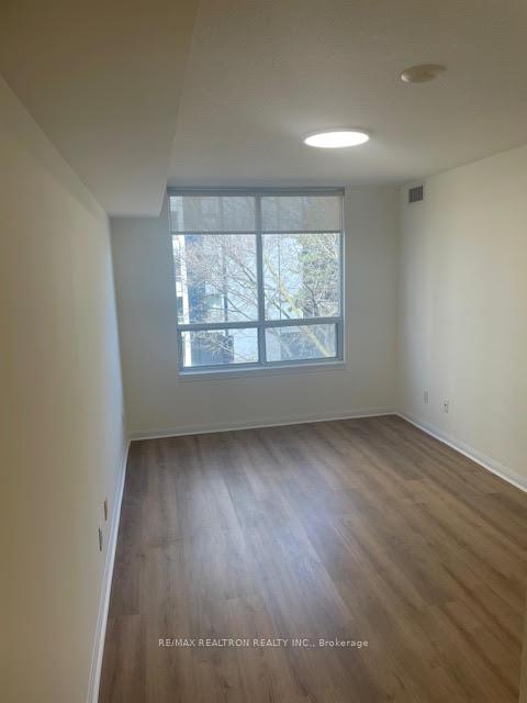 3 Bedrooms Condo at 5940 Yonge,  Toronto For sale