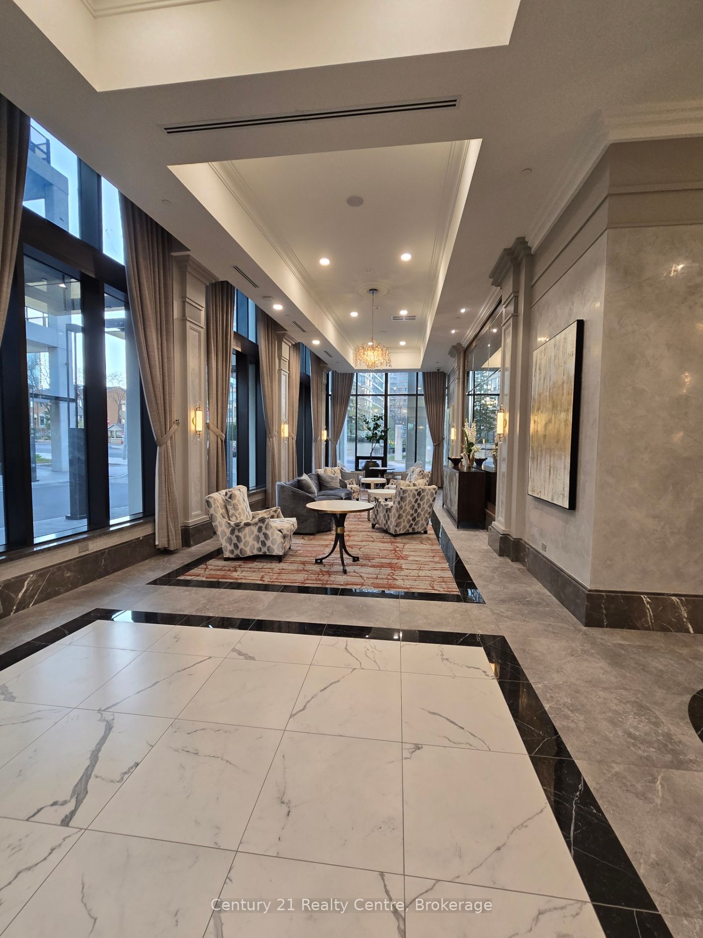 30 Elm Drive, #2002