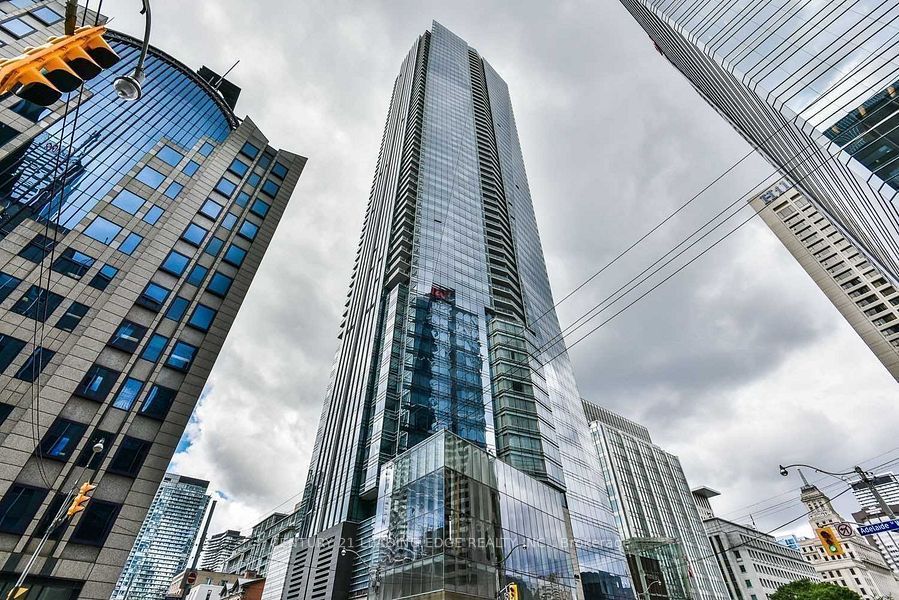 180 University Avenue, #3503