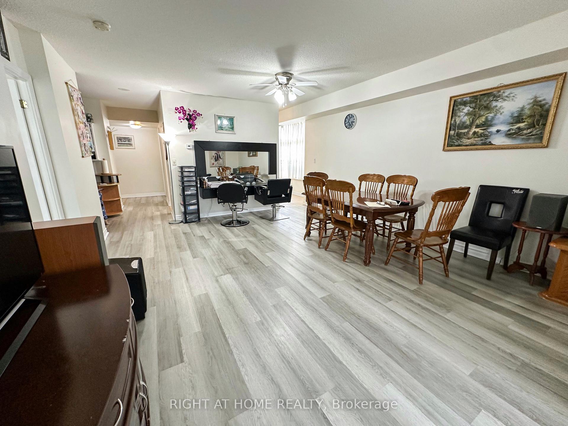3 Bedrooms Condo at 2088 Lawrence, Toronto For sale