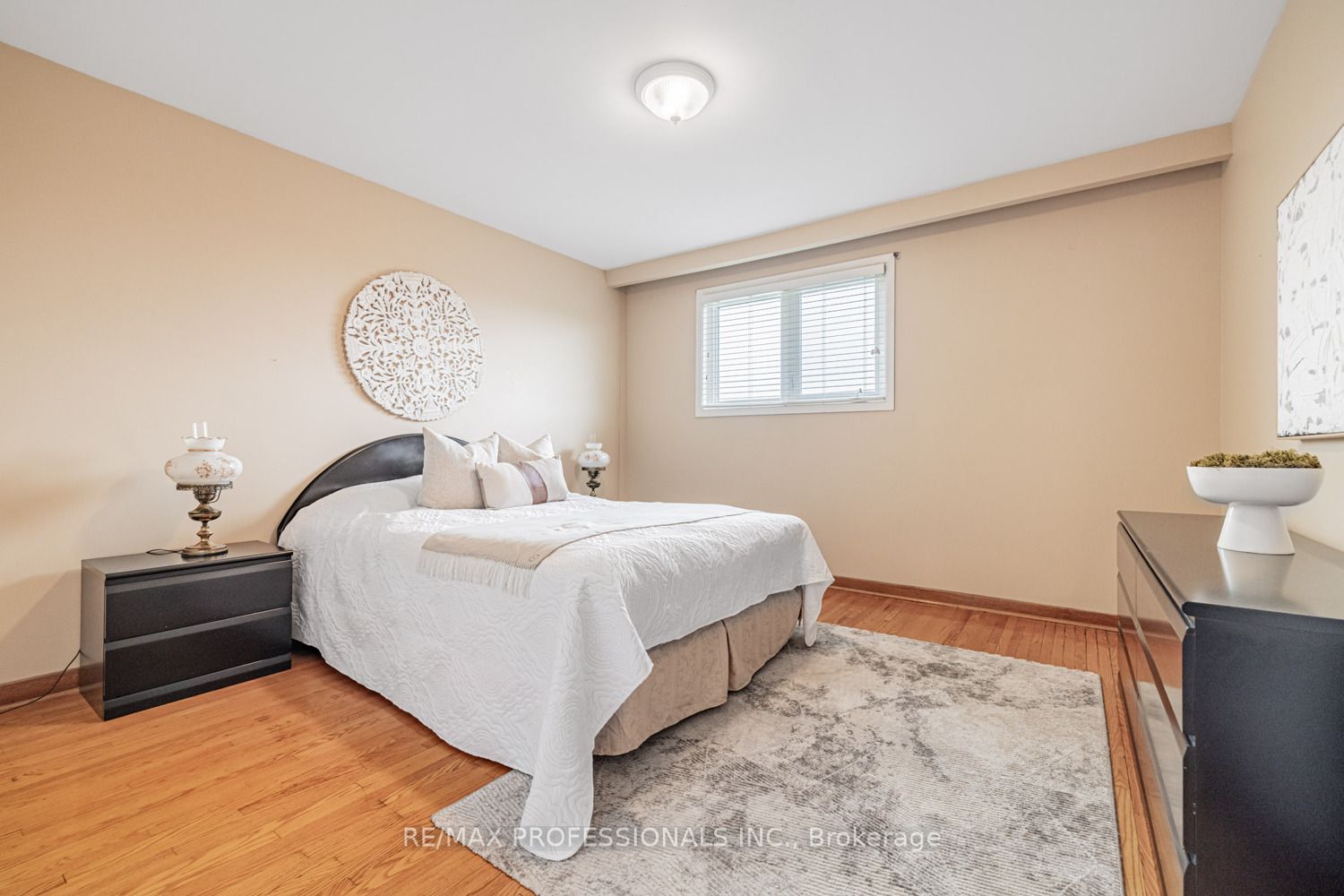 85 Blossom Crescent