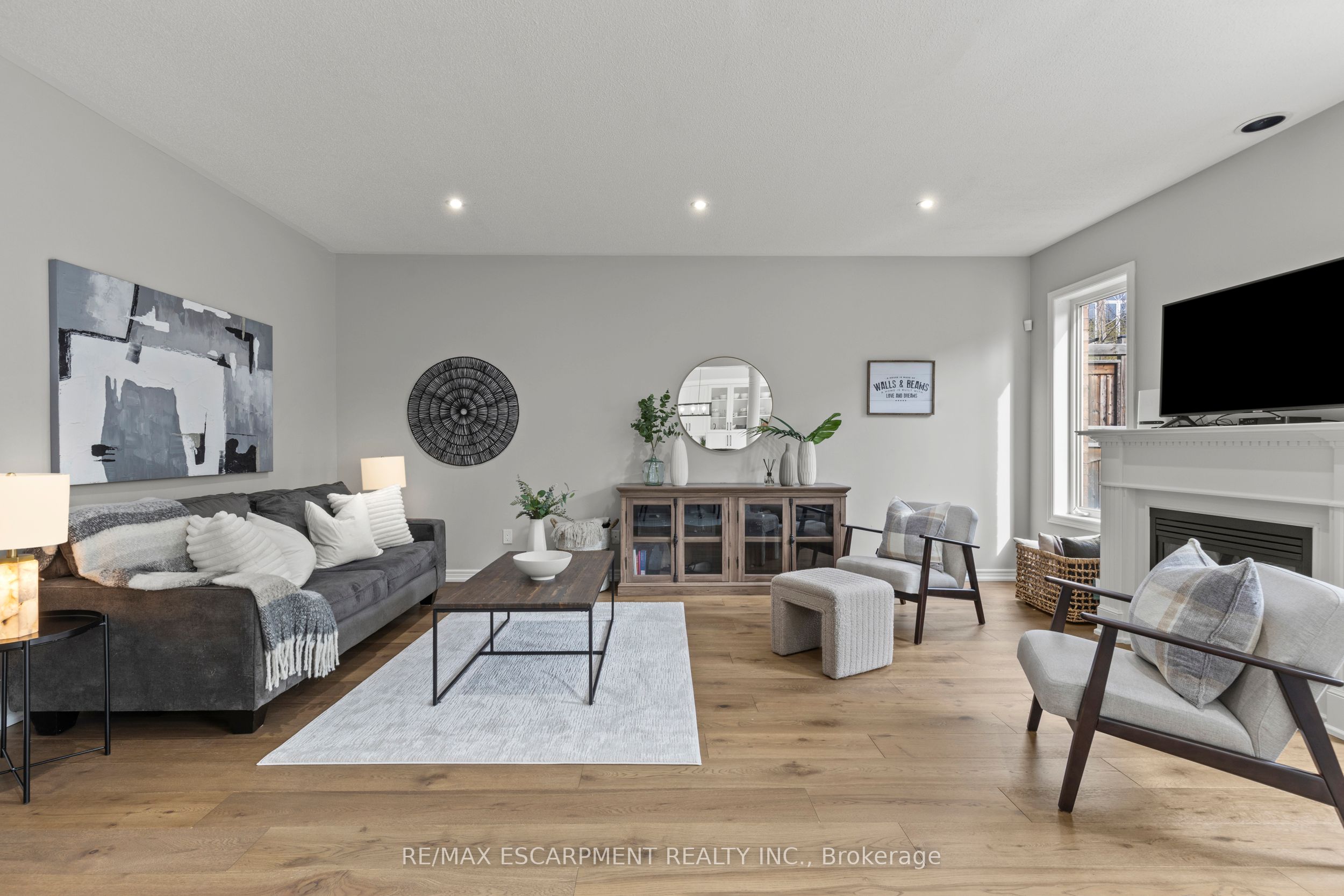 88 Wimberly Avenue, Hamilton, ON L8B 0S2