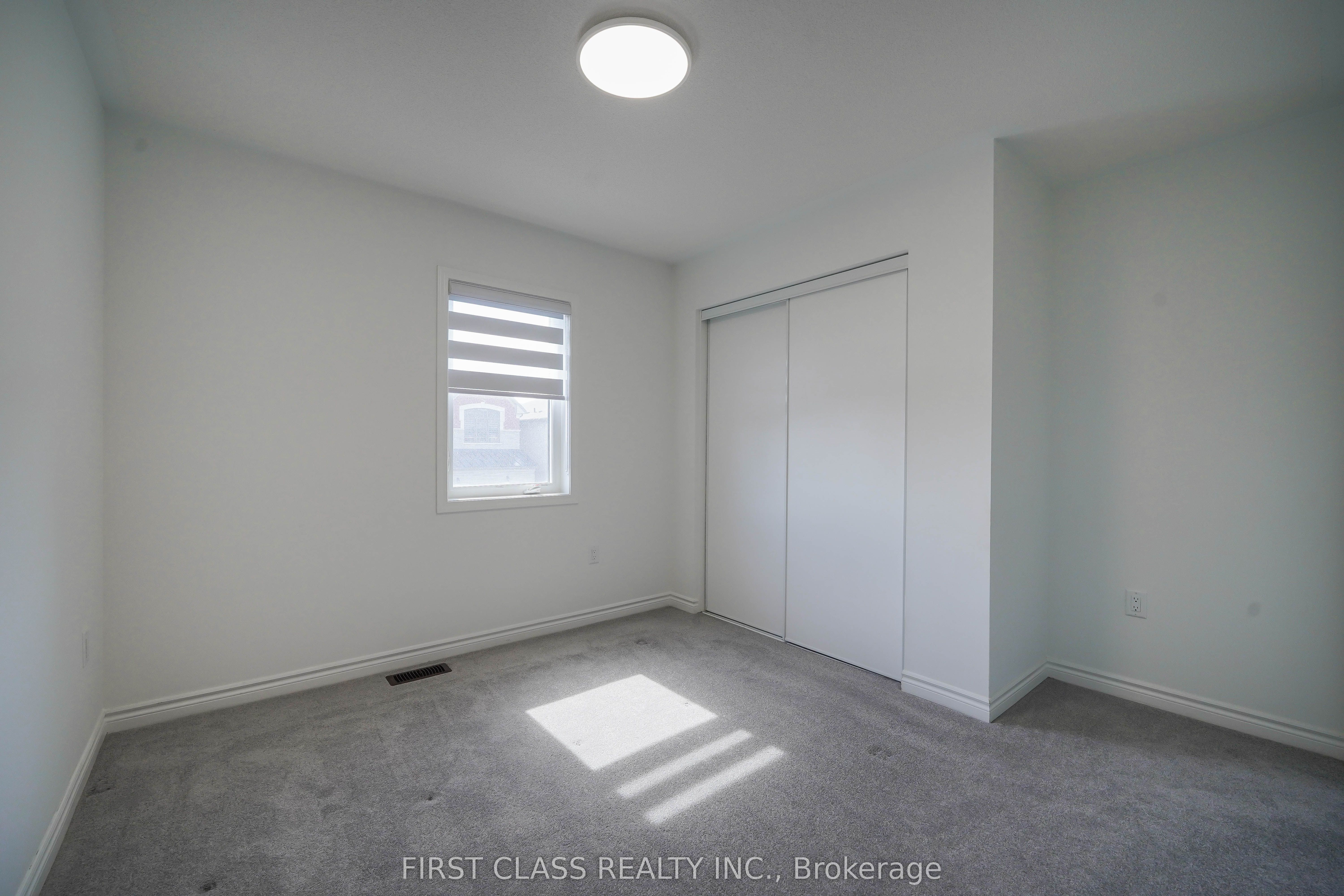 1475 mockingbird Square