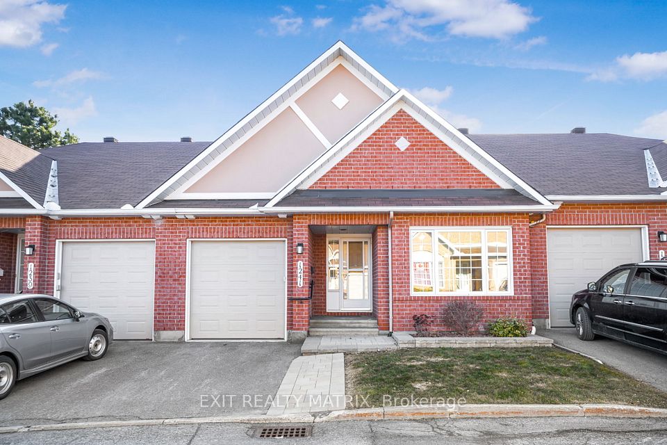 1241 Foxborough