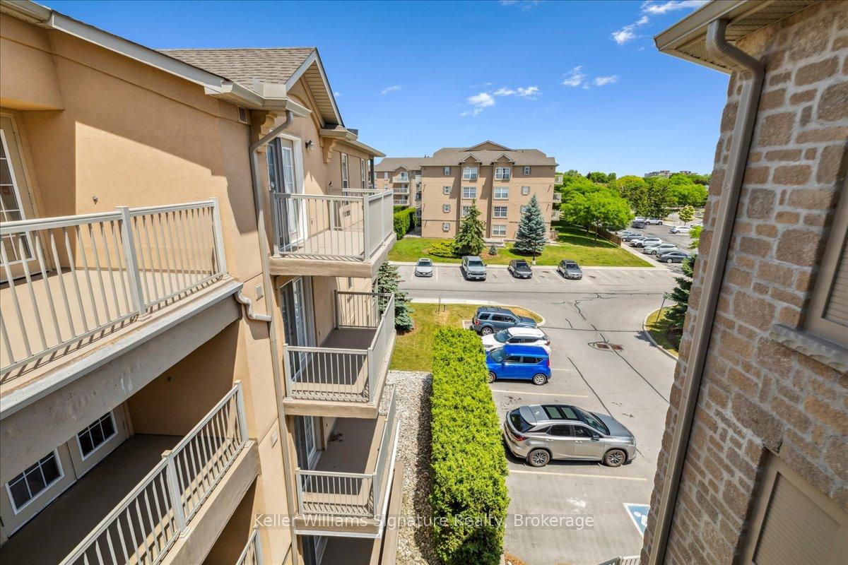 1 Bedroom Condo at 1470 Bishops, Oakville For sale