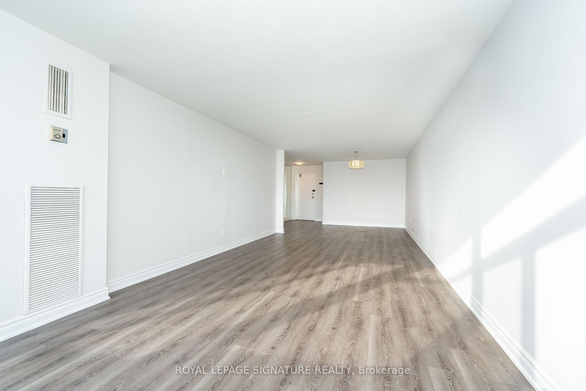 3 Bedrooms Condo at 3151 Bridletowne, Toronto For sale