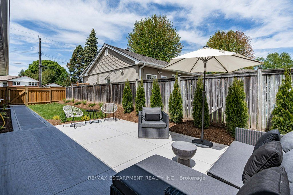 877 Condor Drive