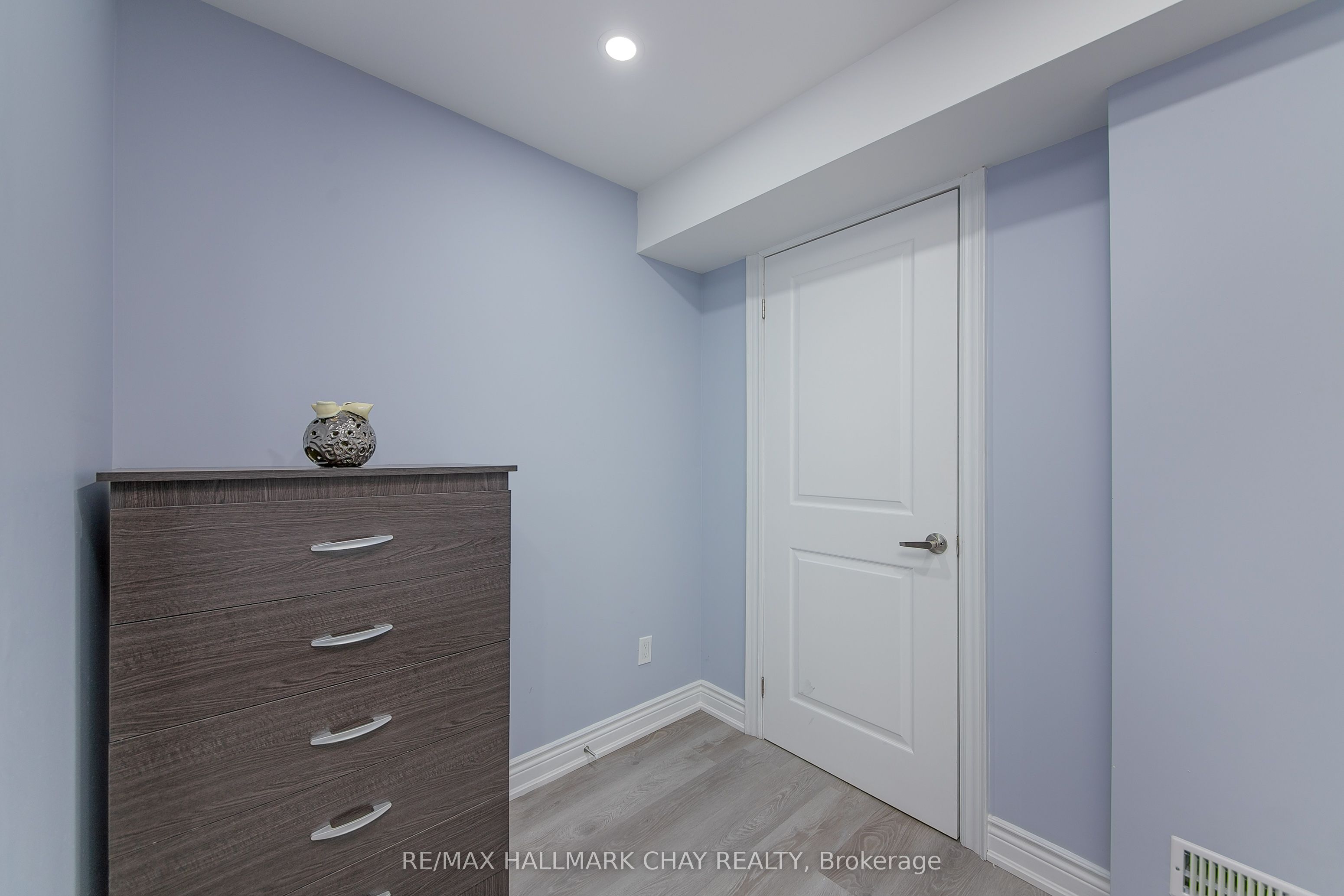 896 John Street, #B1