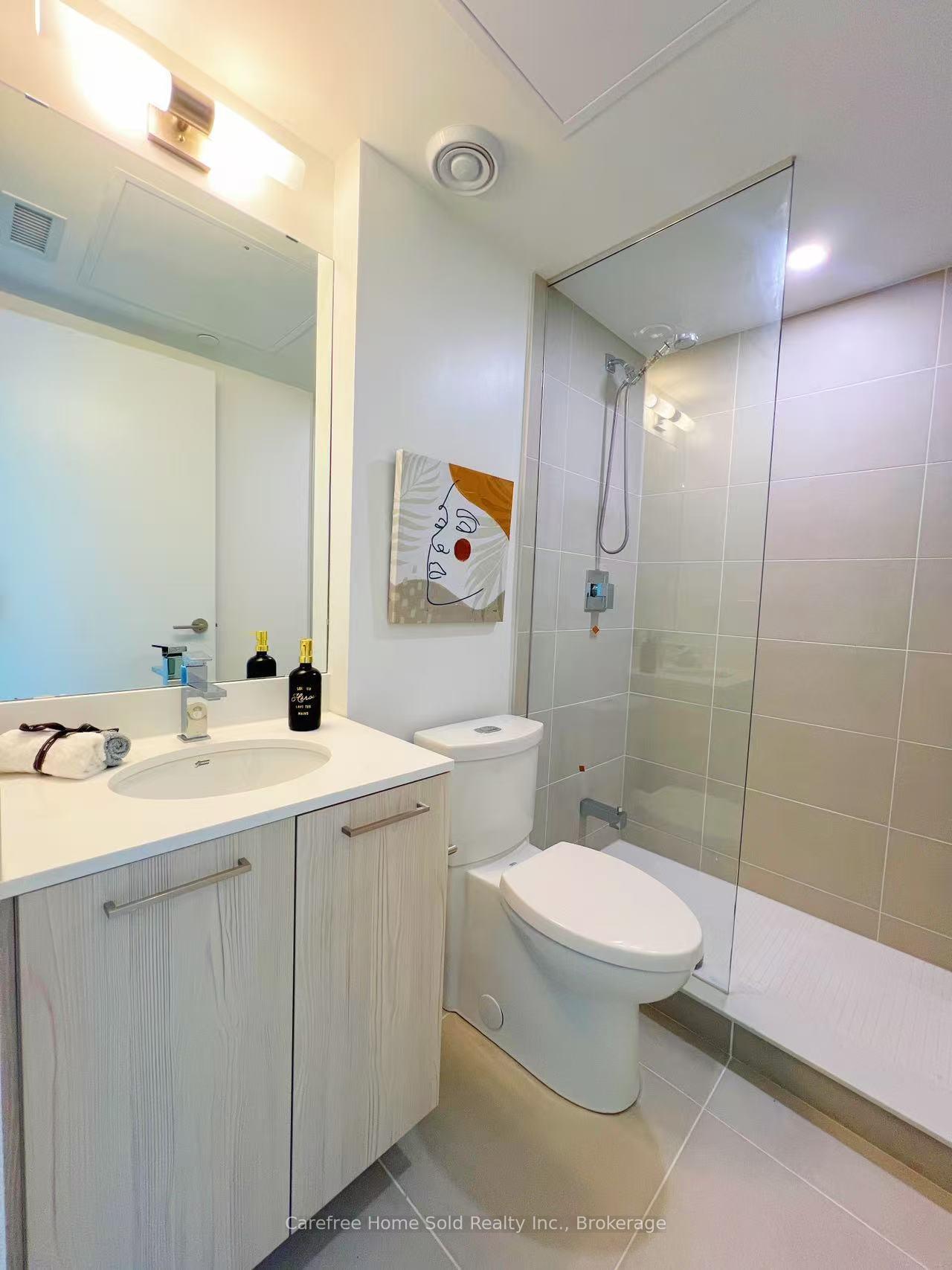 2 Bedrooms Condo at 65 Mutual, Toronto For sale