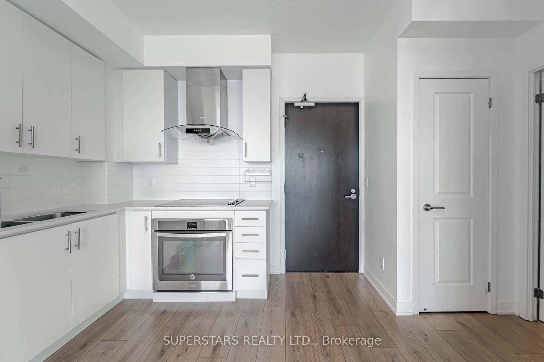 2 Bedrooms Condo at 195 Bonis, Toronto For sale