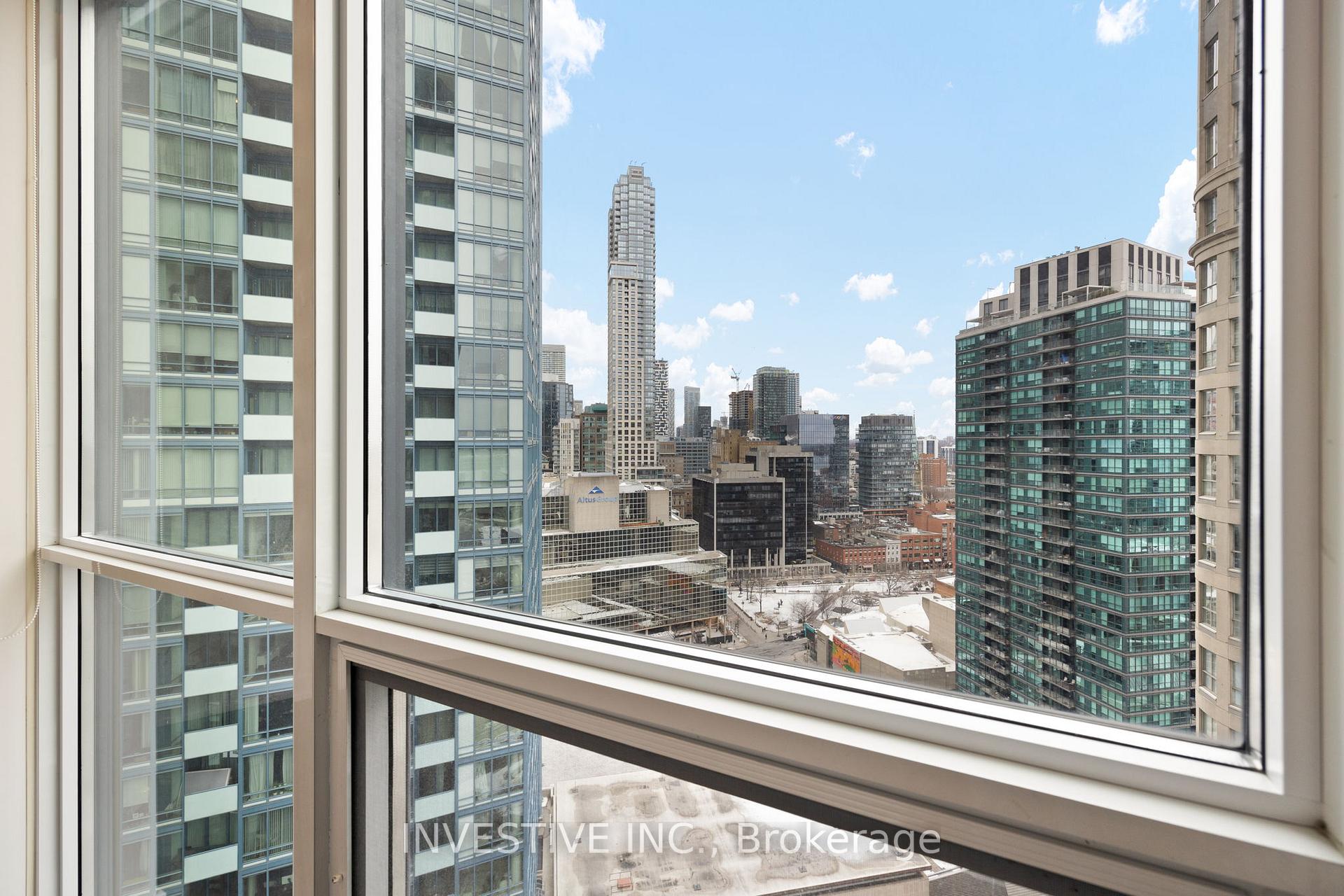 1 Bedroom Condo at 1 The Esplanade,  Toronto For sale