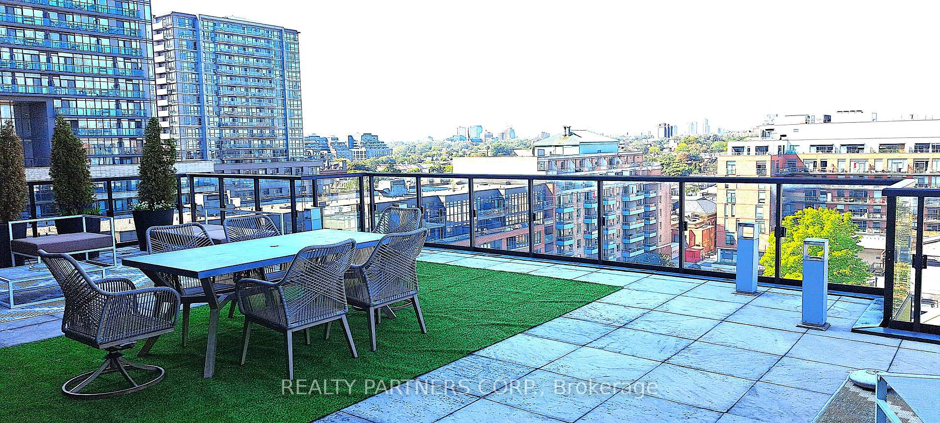 3 Bedrooms Condo at 8 Dovercourt,  Toronto For sale