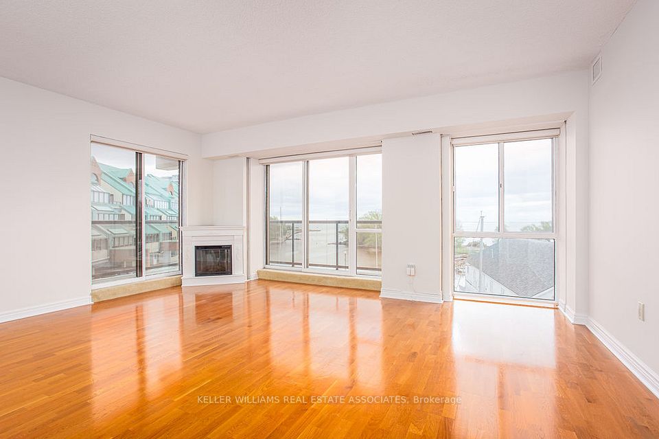 102 Bronte Road
