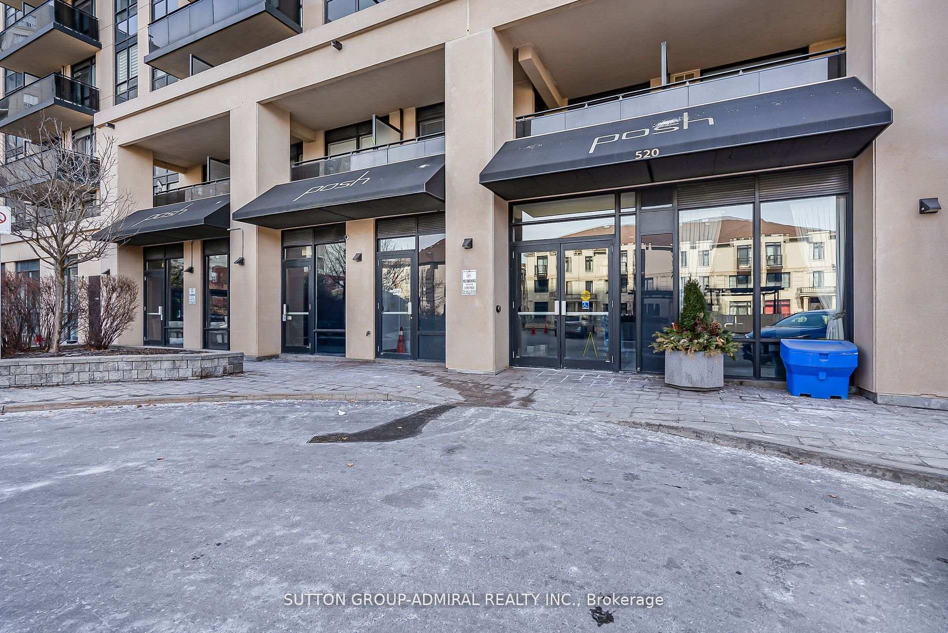 1 Bedroom Condo at 520 Steeles, Vaughan For sale