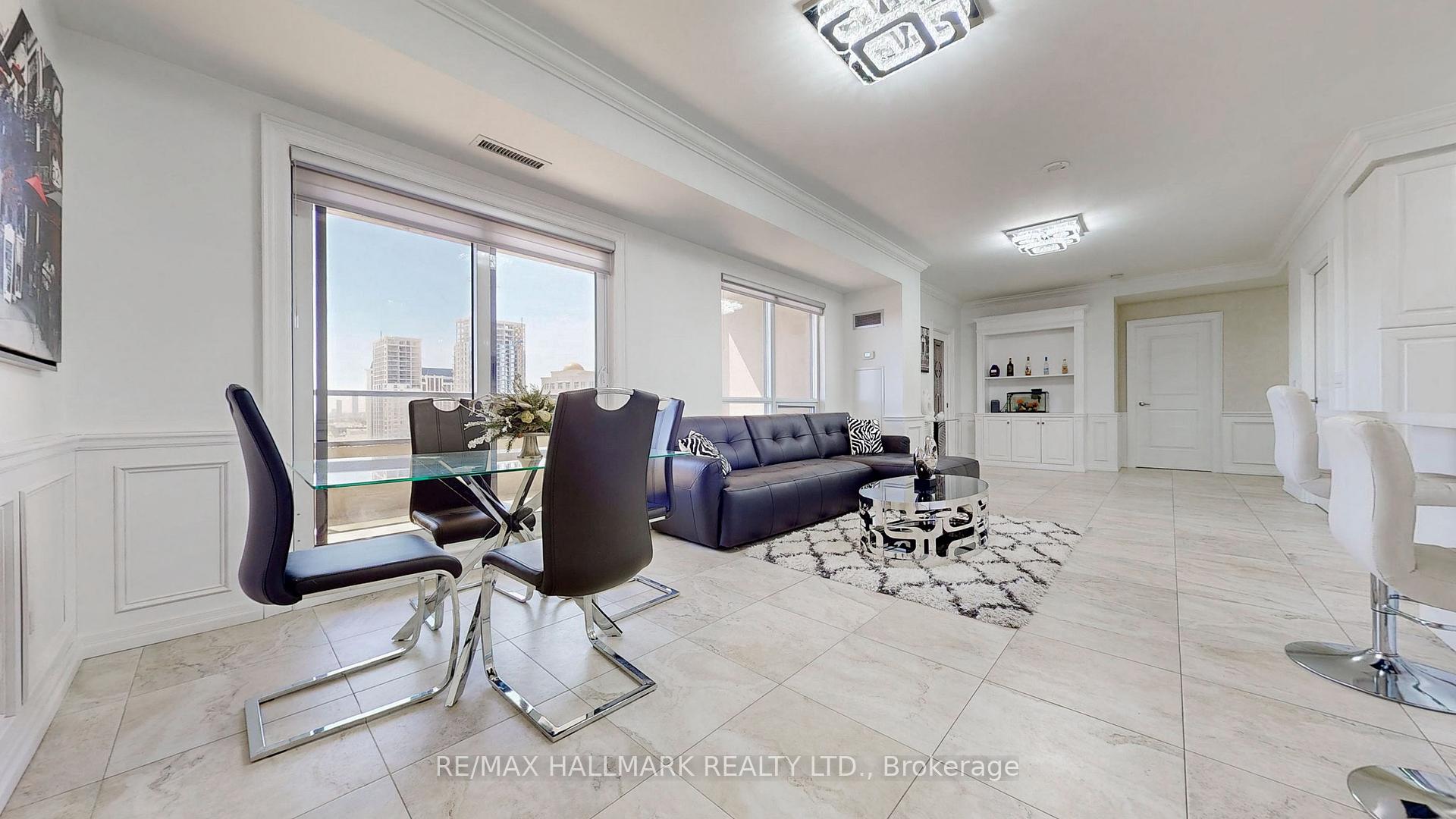 3 Bedrooms Condo at 9245 Jane, Vaughan For sale