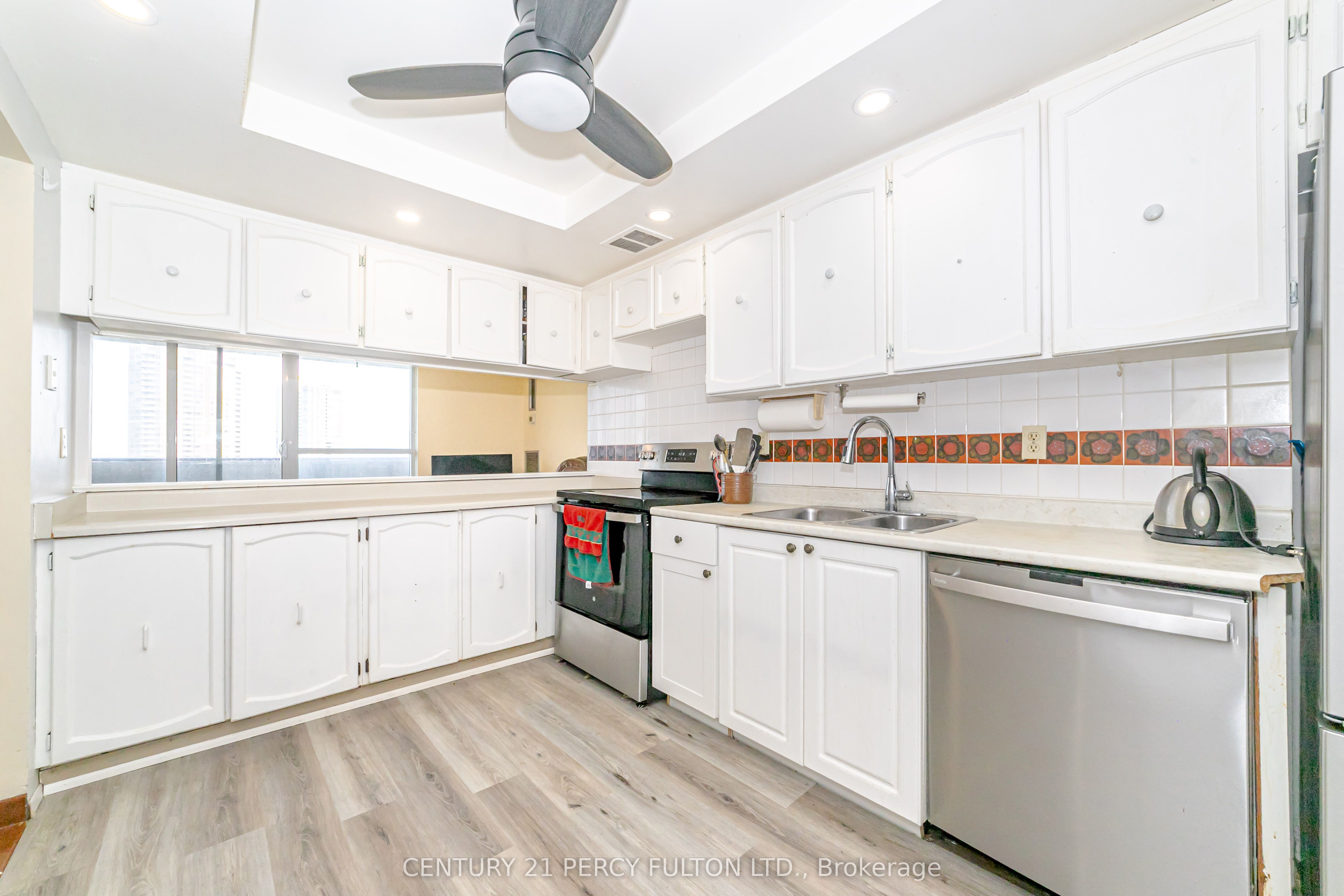 3303 Don Mills Road, #1102
