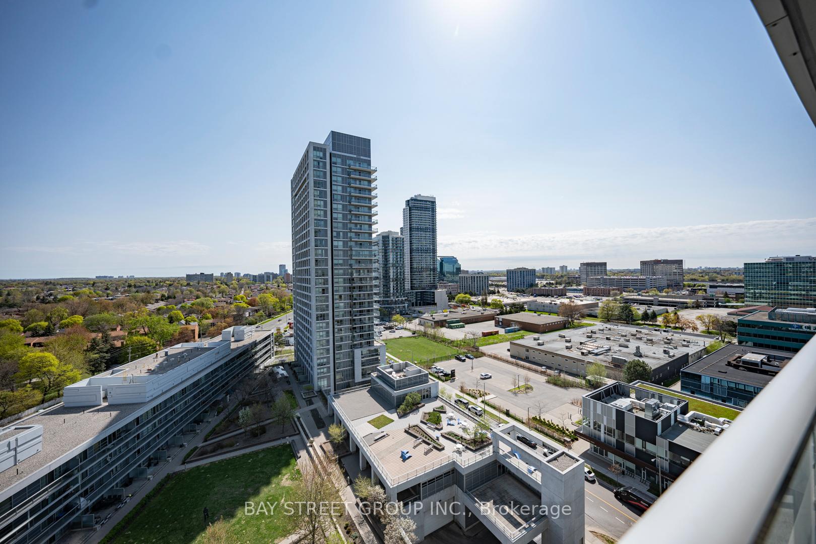 1 Bedroom Condo at 275 Yorkland, Toronto For sale
