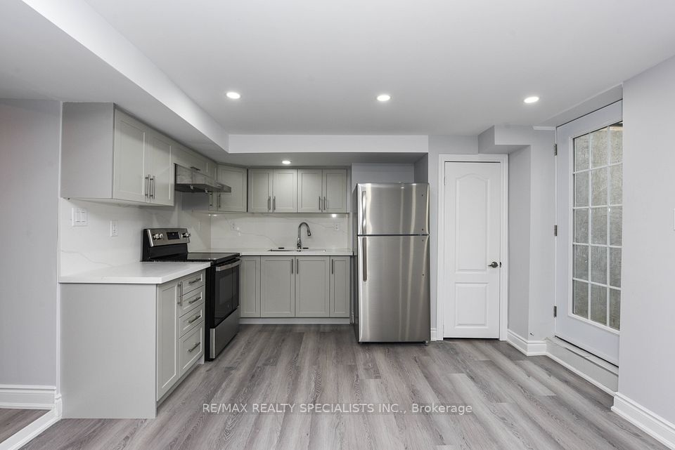 410 Burnhamthorpe