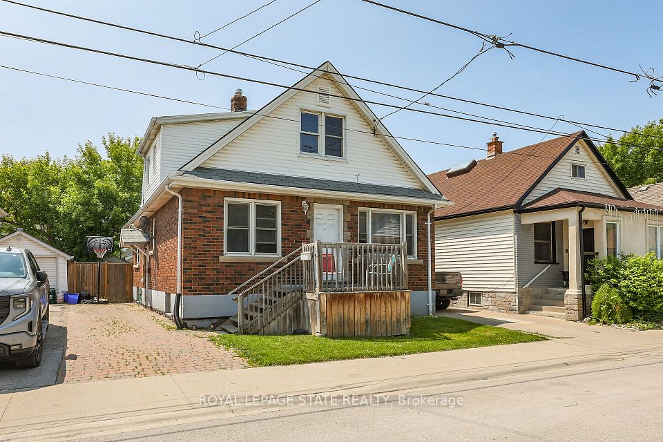 67 St. George Street, St. Catharines, ON L2M 5P5